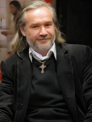 Сергей Васильевич Кобзев — скульптор, член Союза художников России, директор музея «Путь русской славы»